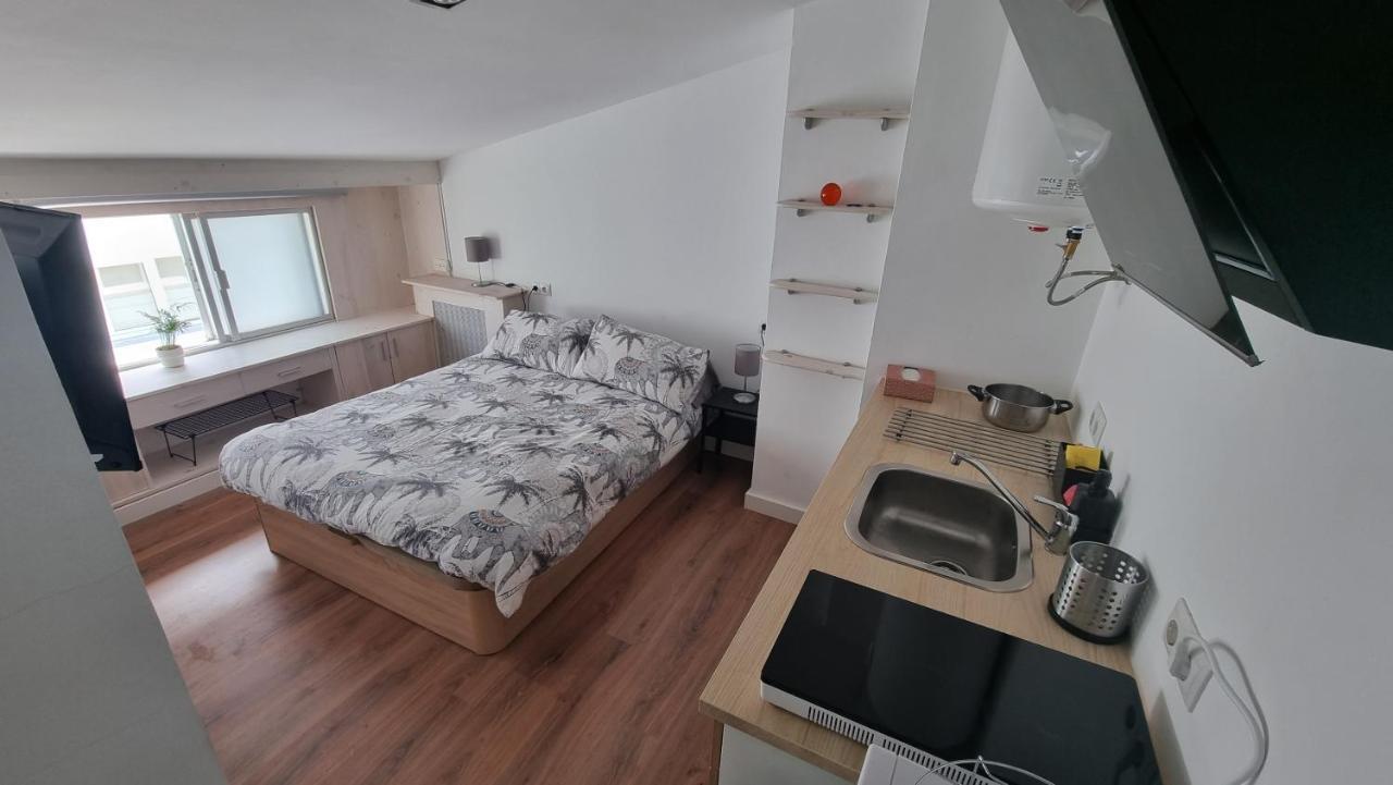 Estudio Acogedor En El Centro Lägenhet Santiago de Compostela Exteriör bild